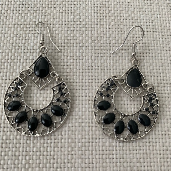 New Earrings from Italy - Picture 1 of 4